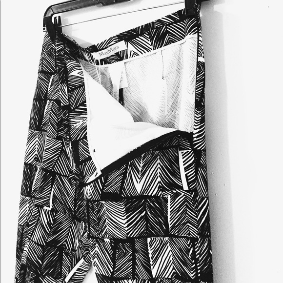 MaxMara Cropped Leaf Printed Pants - Picture 5 of 9